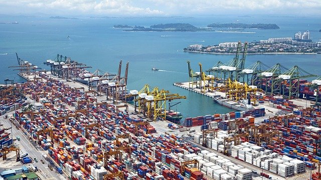 port-675539_640